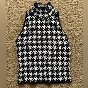 Bar III Black and White Houndstooth Tank Top